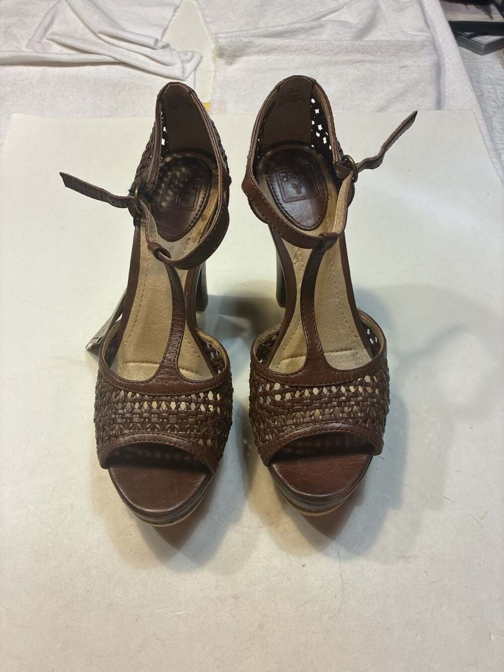 Frye Woven Leather Platform T-Strap Sandals Brown
